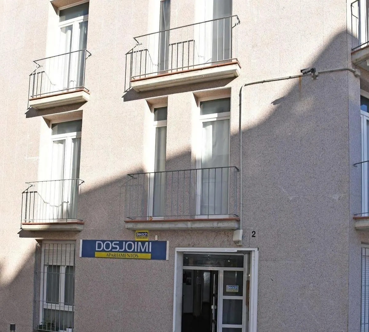 Apartamentos AR Enjoy Dosjoimi Lloret de Mar