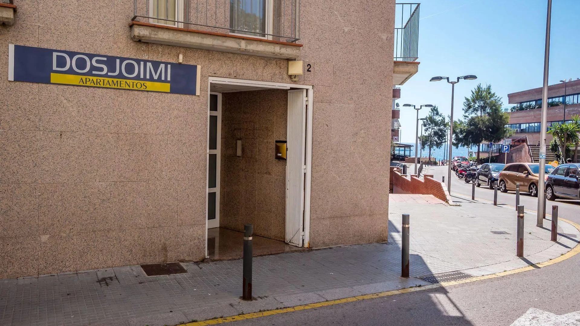 Apartamentos Ar Dosjoimi 료렛 드 마르 0*,