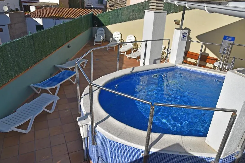 Apartamentos Ar Dosjoimi Lloret de Mar