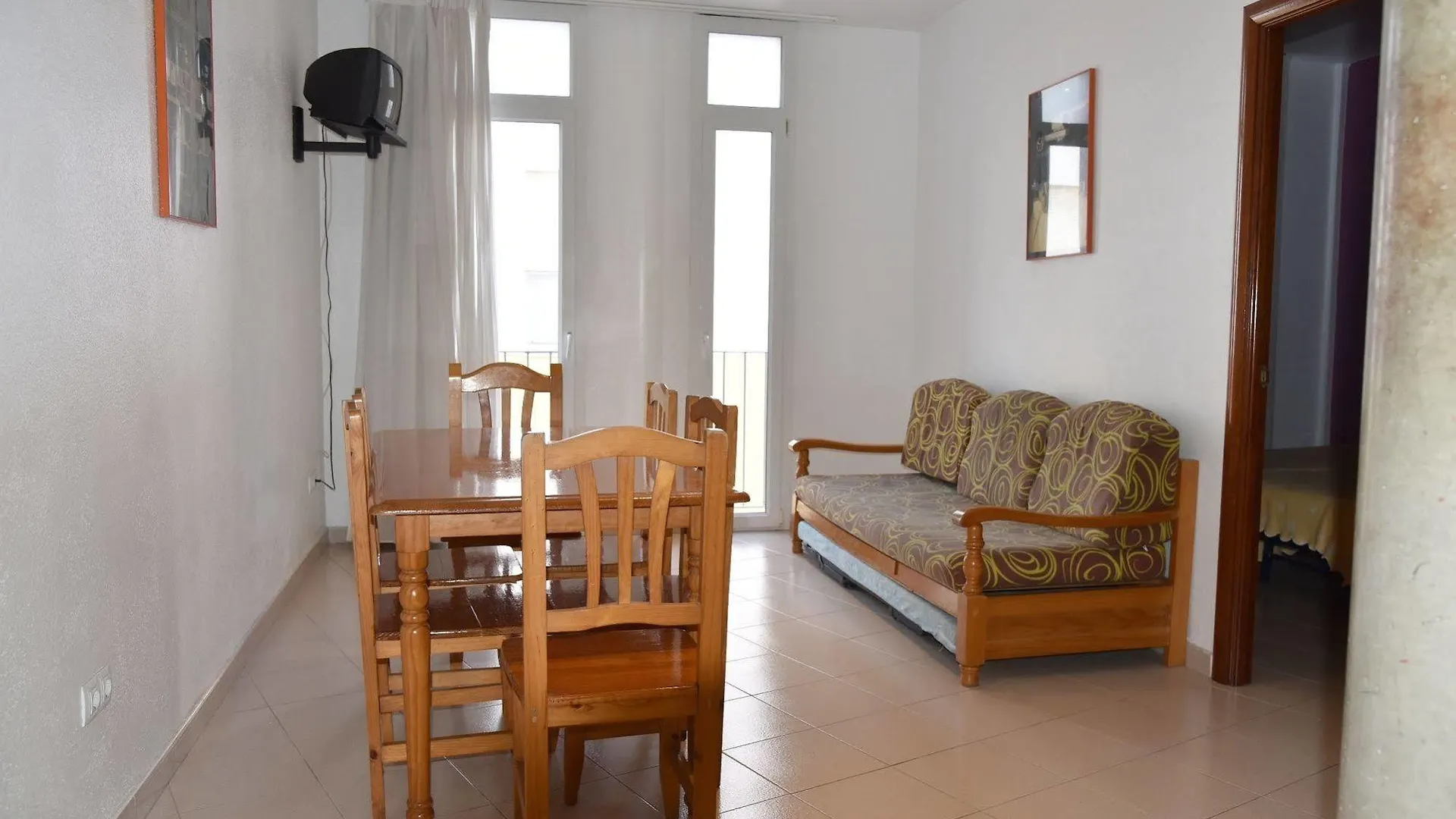 Lägenhet Apartamentos Ar Dosjoimi Lloret de Mar